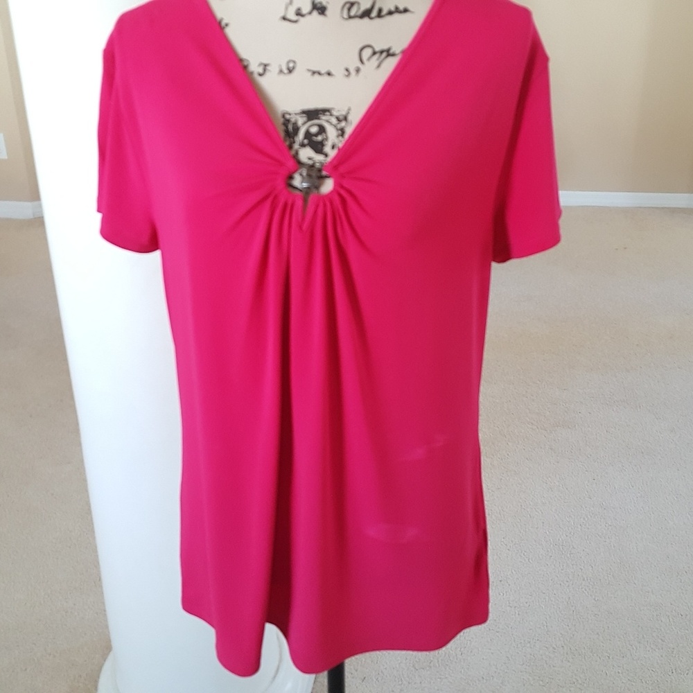 💕East 5th short sleeve top